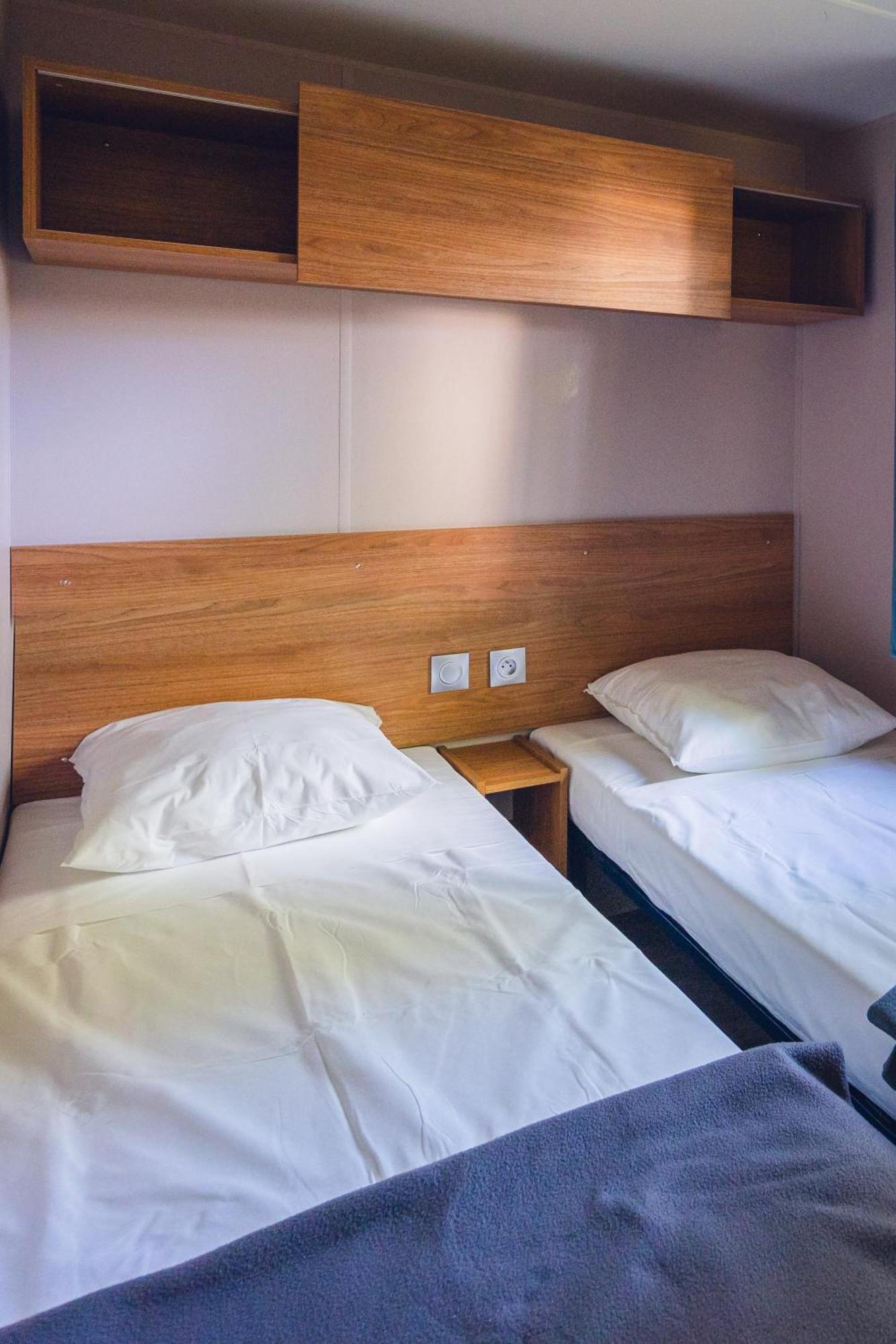 L'Oasis Des Dombes Hotel Amberieux-en-Dombes Room photo